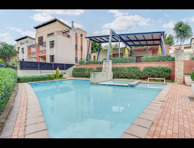 1 BEDROOM SECTIONAL TITLE FOR SALE IN DOUGLASDALE